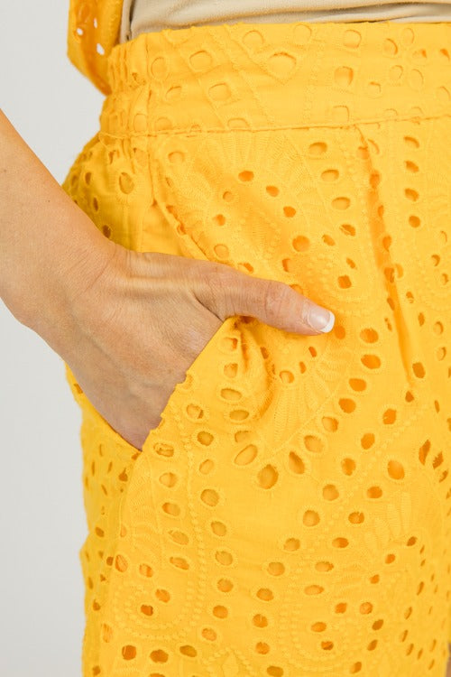 Sunflower Eyelet Set